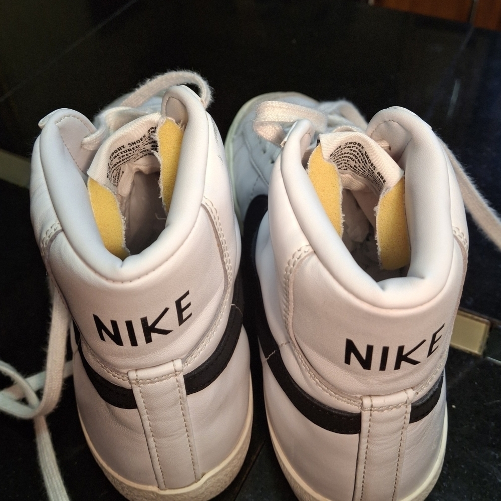 Nike Blazer Mid '77 High-Top Leather Suede White Lace Up Sneakers Women Size 8.5 - Picture 9 of 16